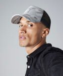 Camo snapback trucker