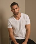 Stretch v-neck tee (401)